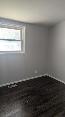 8602 E 91st Terrace, Kansas City, MO 64138