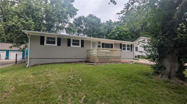8602 E 91st Terrace, Kansas City, MO 64138