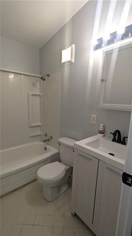 8602 E 91st Terrace, Kansas City, MO 64138