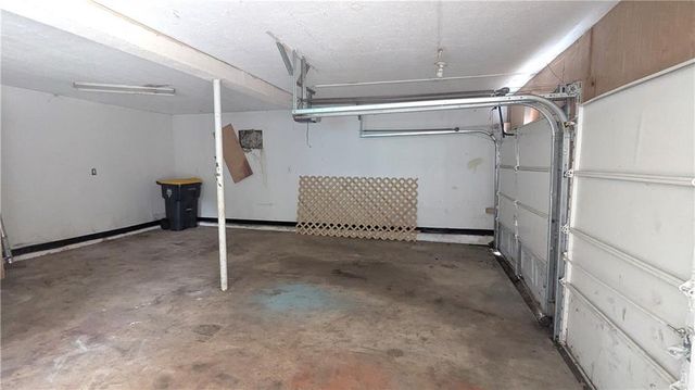 8602 E 91st Terrace, Kansas City, MO 64138