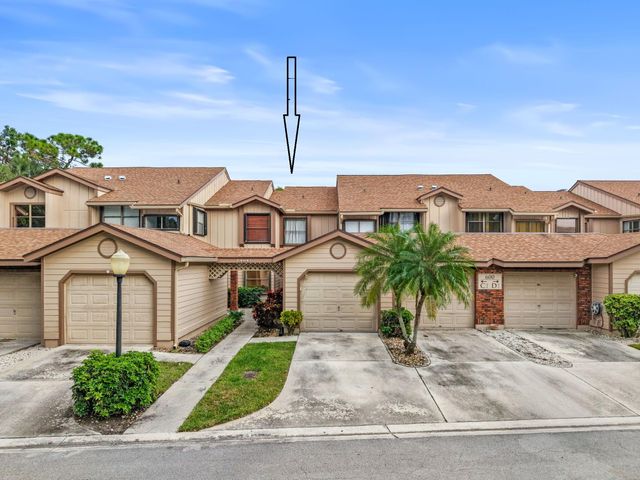 600 Crosswinds Drive C2, Greenacres, FL 33413