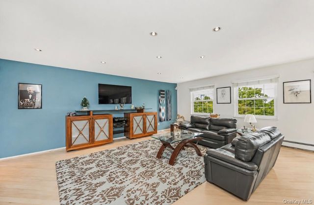 20725 Darren Drive 1804, Bayside, NY 11360
