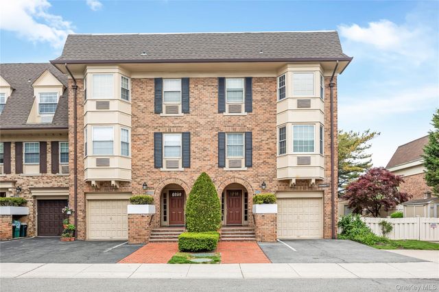 20725 Darren Drive 1804, Bayside, NY 11360