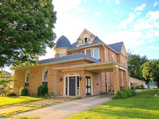 717 5th Street, Lasalle, IL 61301