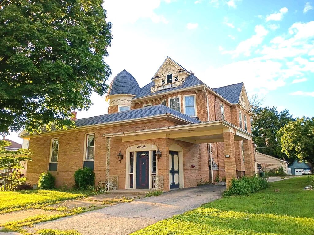 717 5th Street, Lasalle, IL 61301