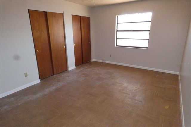 9201 7TH STREET N, St Petersburg, FL 33702