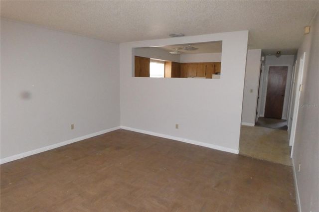 9201 7TH STREET N, St Petersburg, FL 33702