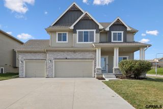 4504 S 198Th Street, Omaha, NE 68135