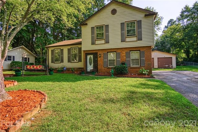 6222 Bonnybrook Lane, Charlotte, NC 28212