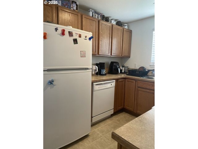 783 CALLAHAN Dr, Roseburg, OR 97471