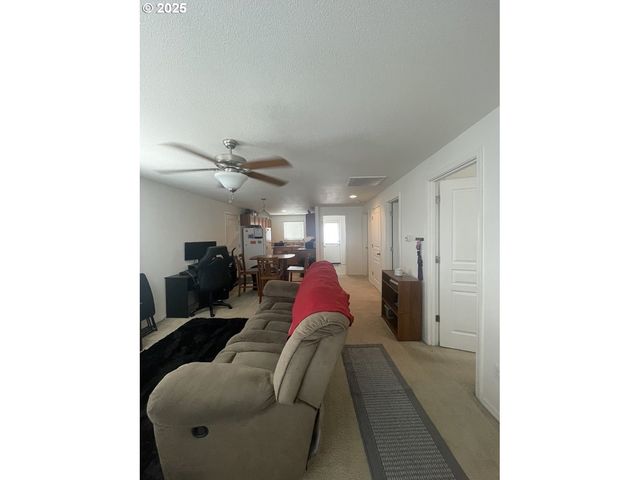 783 CALLAHAN Dr, Roseburg, OR 97471