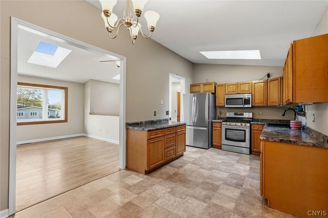 215 Birchwood Boulevard, Van Buren, NY 13027