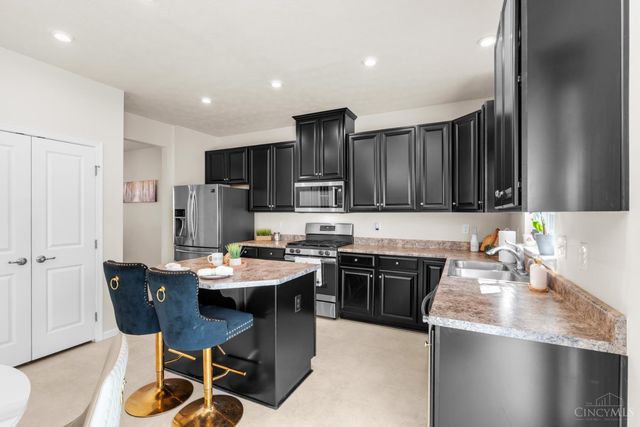 9562 Aspen Brook Court, Clearcreek Twp., OH 45458