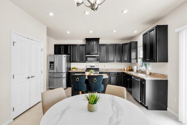 9562 Aspen Brook Court, Clearcreek Twp., OH 45458