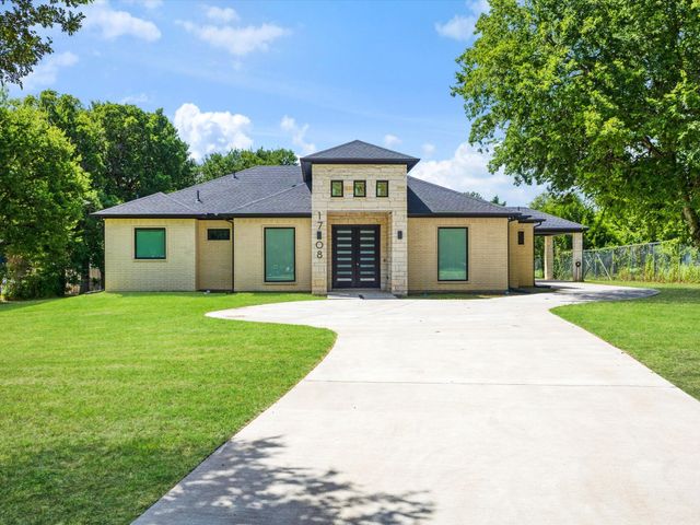 1708 Dowdy Ferry Road, Hutchins, TX 75141