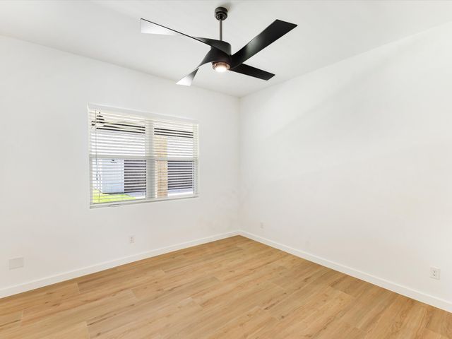 1708 Dowdy Ferry Road, Hutchins, TX 75141