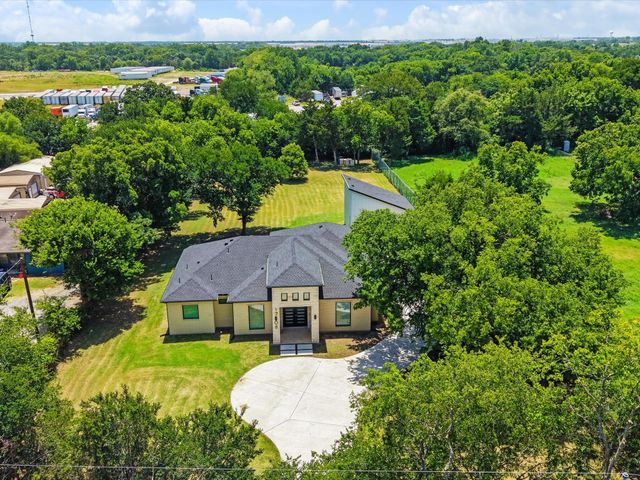 1708 Dowdy Ferry Road, Hutchins, TX 75141