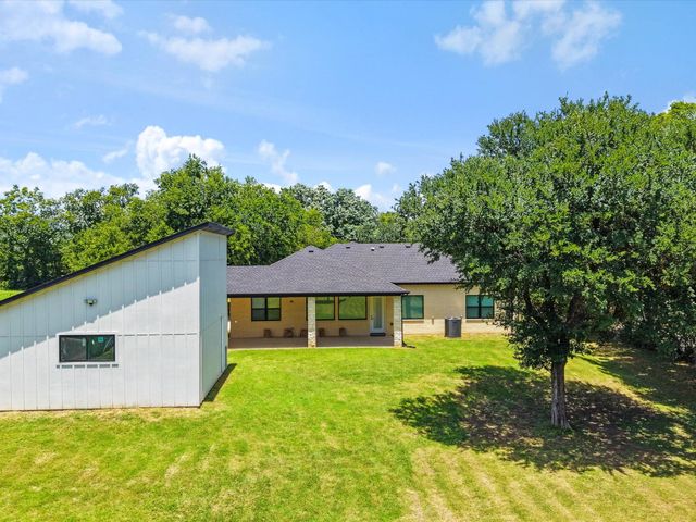 1708 Dowdy Ferry Road, Hutchins, TX 75141