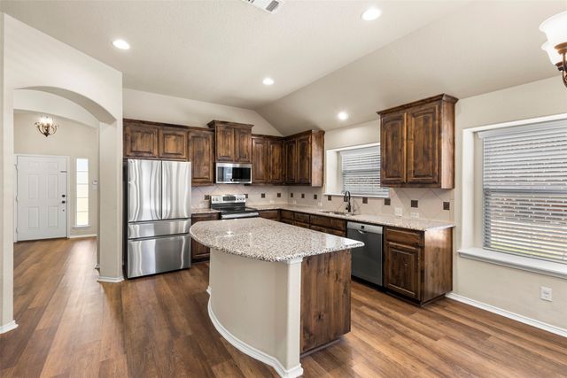 224 Carson Drive, Waxahachie, TX 75167