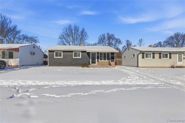 1273 Fall River Road, Ypsilanti, MI 48198