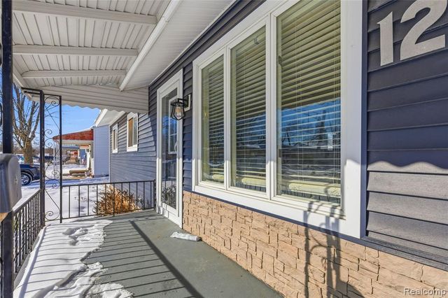 1273 Fall River Road, Ypsilanti, MI 48198