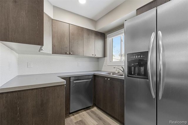 1273 Fall River Road, Ypsilanti, MI 48198