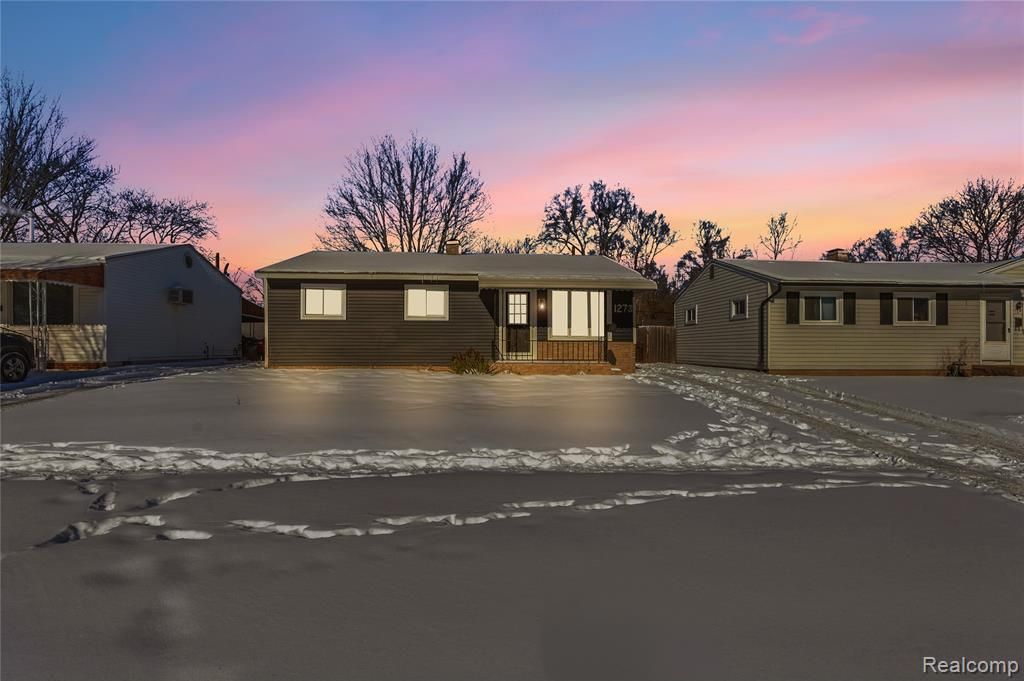 1273 Fall River Road, Ypsilanti, MI 48198