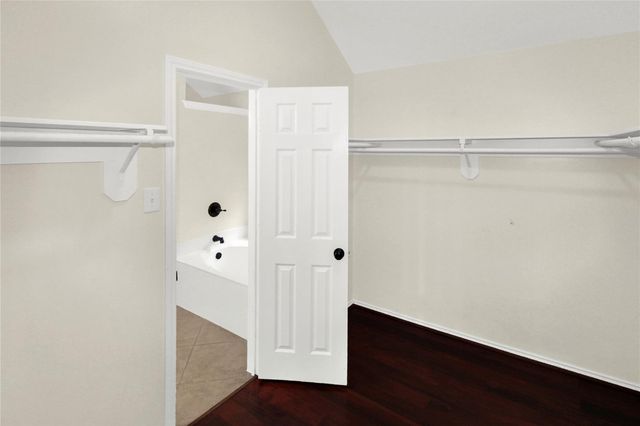 26920 Carriage Manor Lane, Kingwood, TX 77339