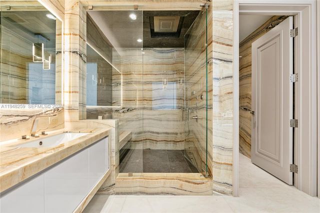 17901 Collins Ave 703, Sunny Isles Beach, FL 33160