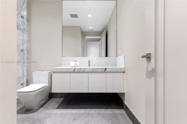 17901 Collins Ave 703, Sunny Isles Beach, FL 33160