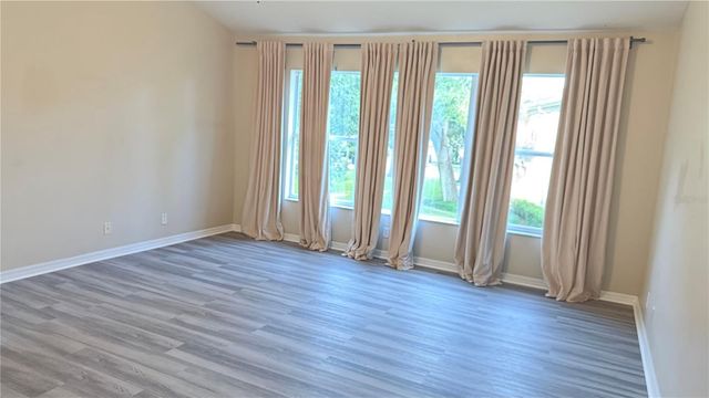 4135 BISMARCK PALM DRIVE, Tampa, FL 33610