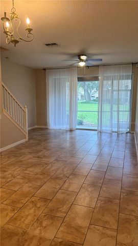4135 BISMARCK PALM DRIVE, Tampa, FL 33610