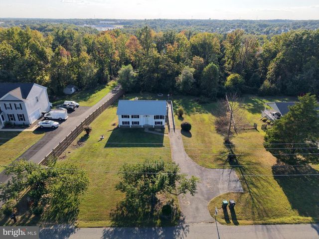 657 TRUSLOW RD, Fredericksburg, VA 22406