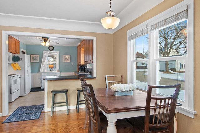 220 E WHITNEY STREET, Green Bay, WI 54301