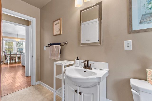 220 E WHITNEY STREET, Green Bay, WI 54301