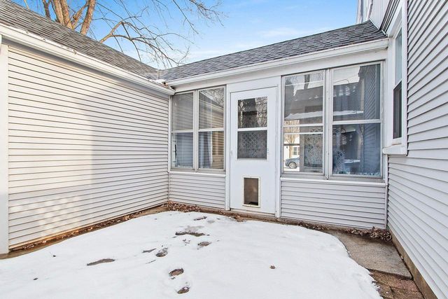 220 E WHITNEY STREET, Green Bay, WI 54301