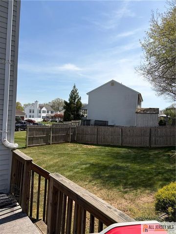 33 Cherry Blossom Drive, Monroe, NJ 08831