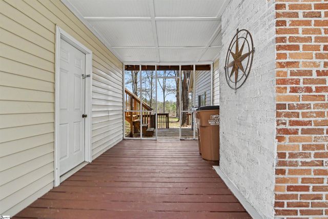 327 Hillside Church Road, Fountain Inn, SC 29644