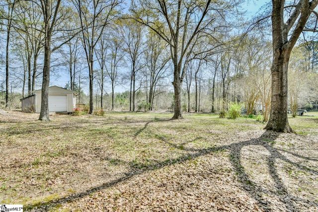 327 Hillside Church Road, Fountain Inn, SC 29644