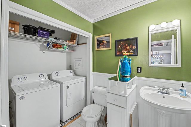 327 Hillside Church Road, Fountain Inn, SC 29644