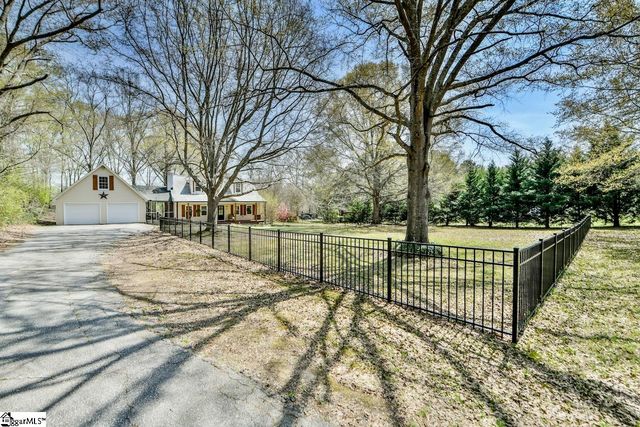 327 Hillside Church Road, Fountain Inn, SC 29644