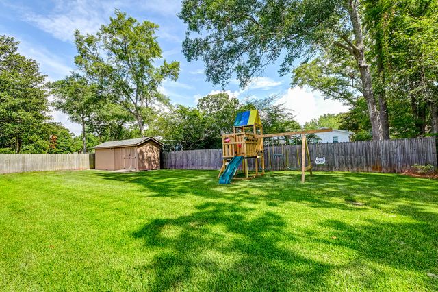 2472 Liverpool Drive, Charleston, SC 29414