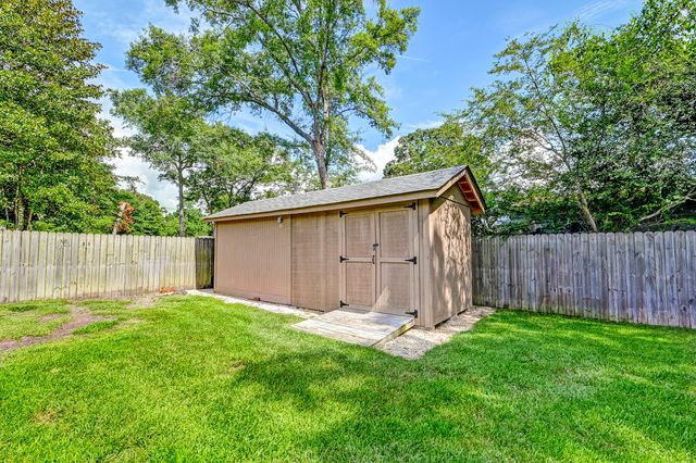 2472 Liverpool Drive, Charleston, SC 29414