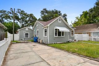 1616 13TH STREET S B, St Petersburg, FL 33705