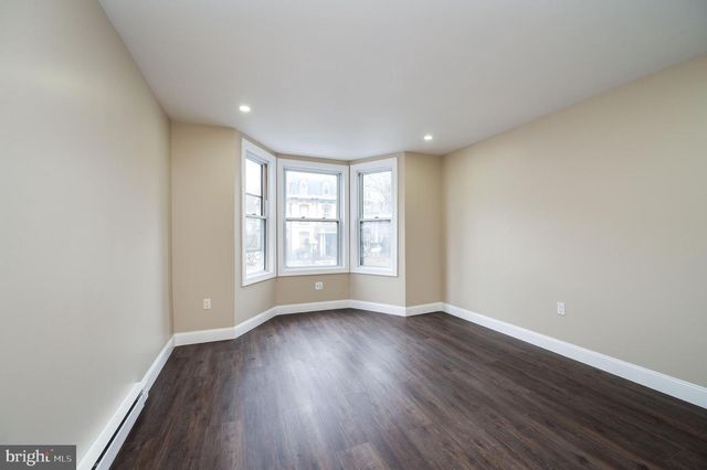 724 E CENTRE ST, Mahanoy City, PA 17948