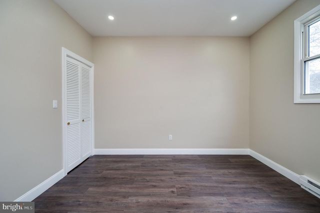 724 E CENTRE ST, Mahanoy City, PA 17948