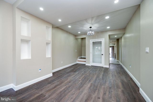 724 E CENTRE ST, Mahanoy City, PA 17948