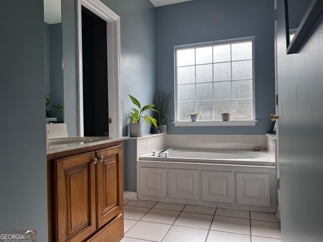 528 Quail Run Drive, Warner Robins, GA 31088