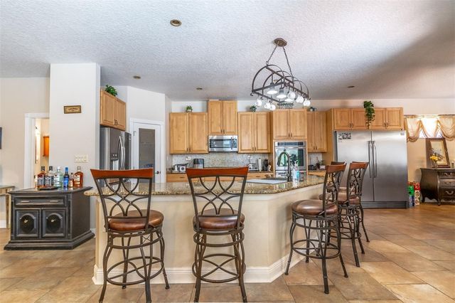 2013 QUAIL HOLLOW DR, Deland, FL 32720