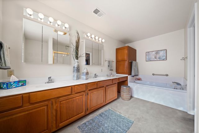 120 Forest View Circle, Hot Springs, AR 71913